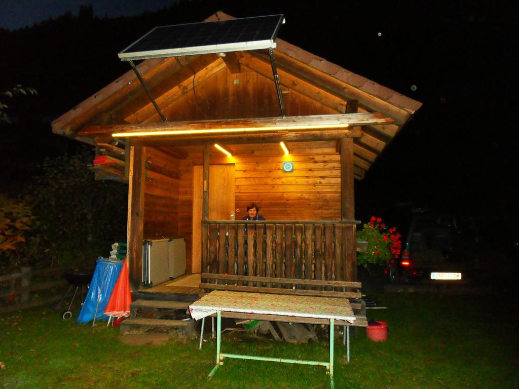 Haus Waldblick Lägenhet Weissensee Exteriör bild