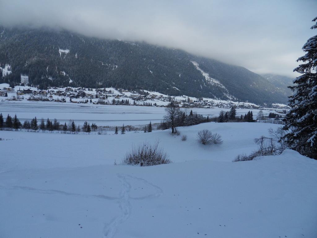 Haus Waldblick Lägenhet Weissensee Exteriör bild
