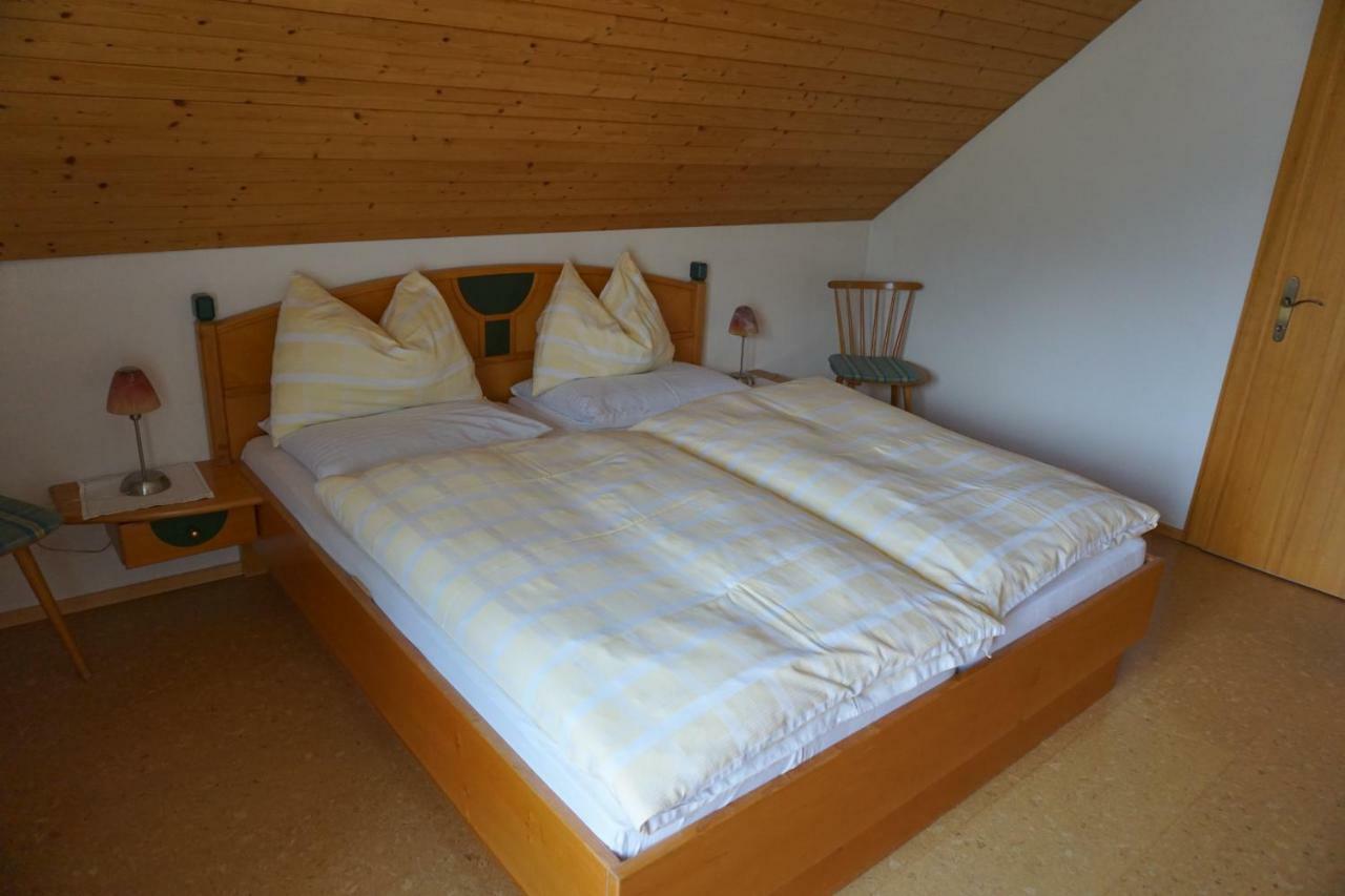 Haus Waldblick Lägenhet Weissensee Exteriör bild